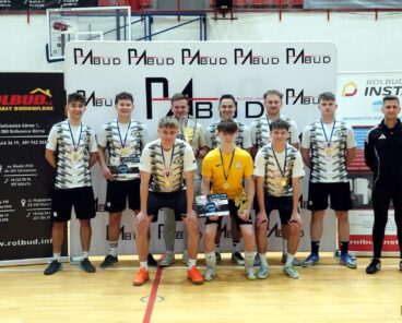LA NEPIWO WYGRYWA TURNIEJ ŚWIĄTECZNY PABUD OPEN FUTSAL